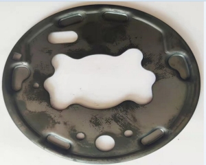 五（wǔ）金（jīn）衝壓件廠（chǎng）選用衝裁模材料時應考慮的事 